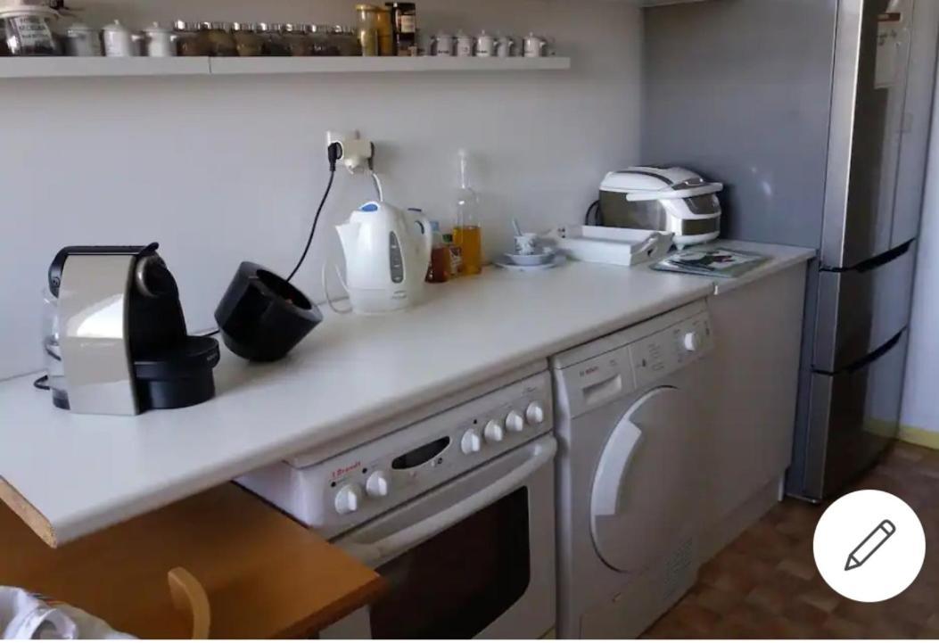 Chambre Chez L'Habitante Avec Salle De Bain Et Cuisine Communes - Presence D'Un Chat Bordeaux Eksteriør billede